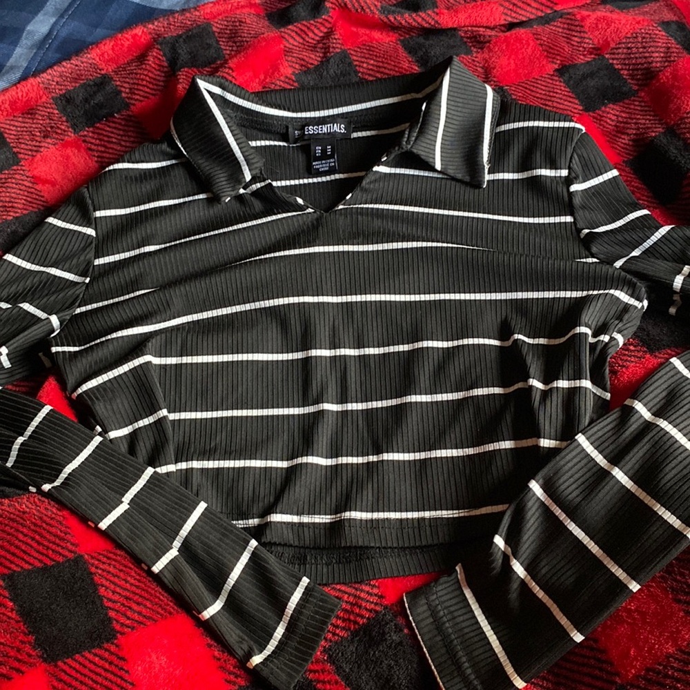 Black and white striped long sleeve crop top medium sws essentials brand